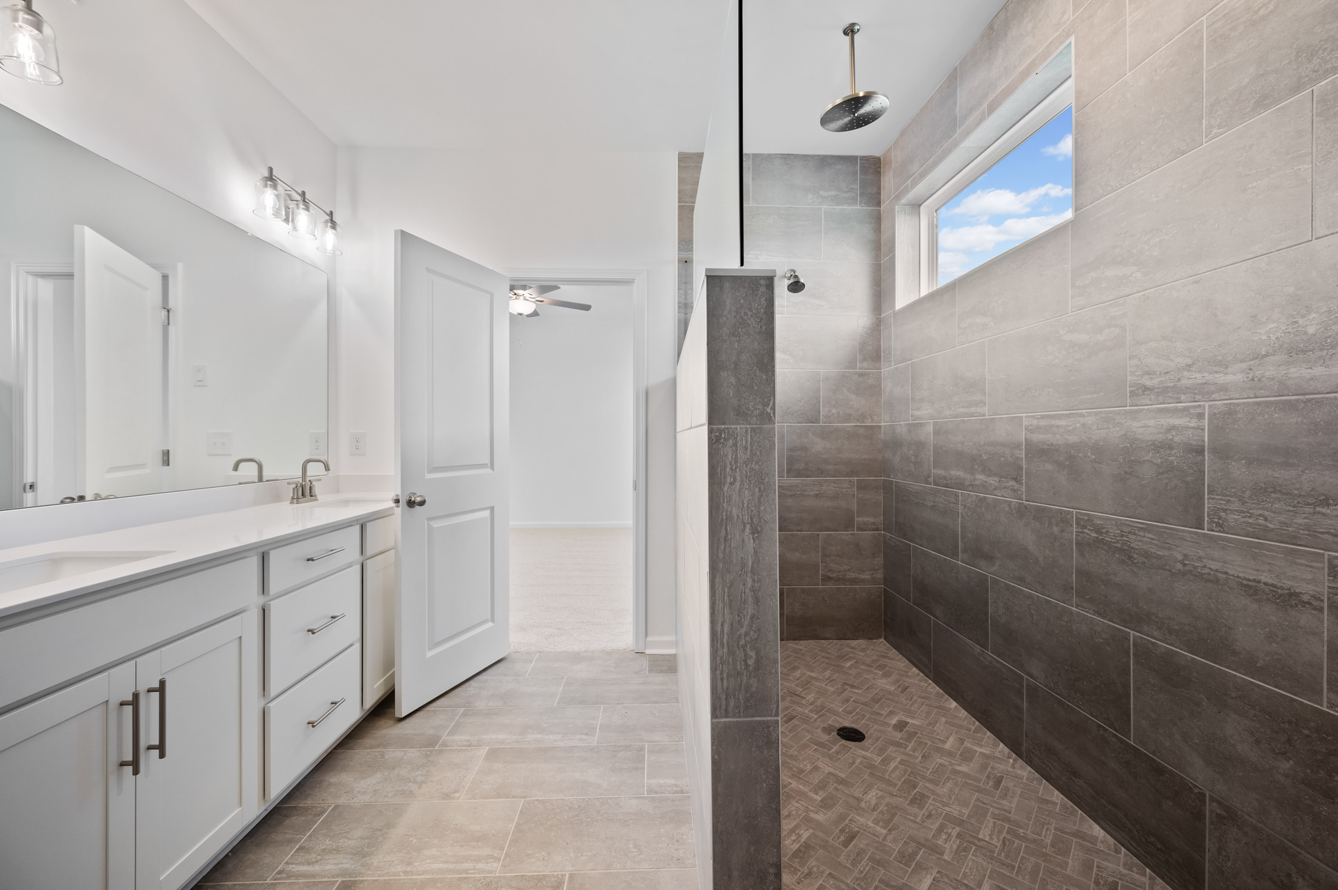 primary bath with separate shower and tub