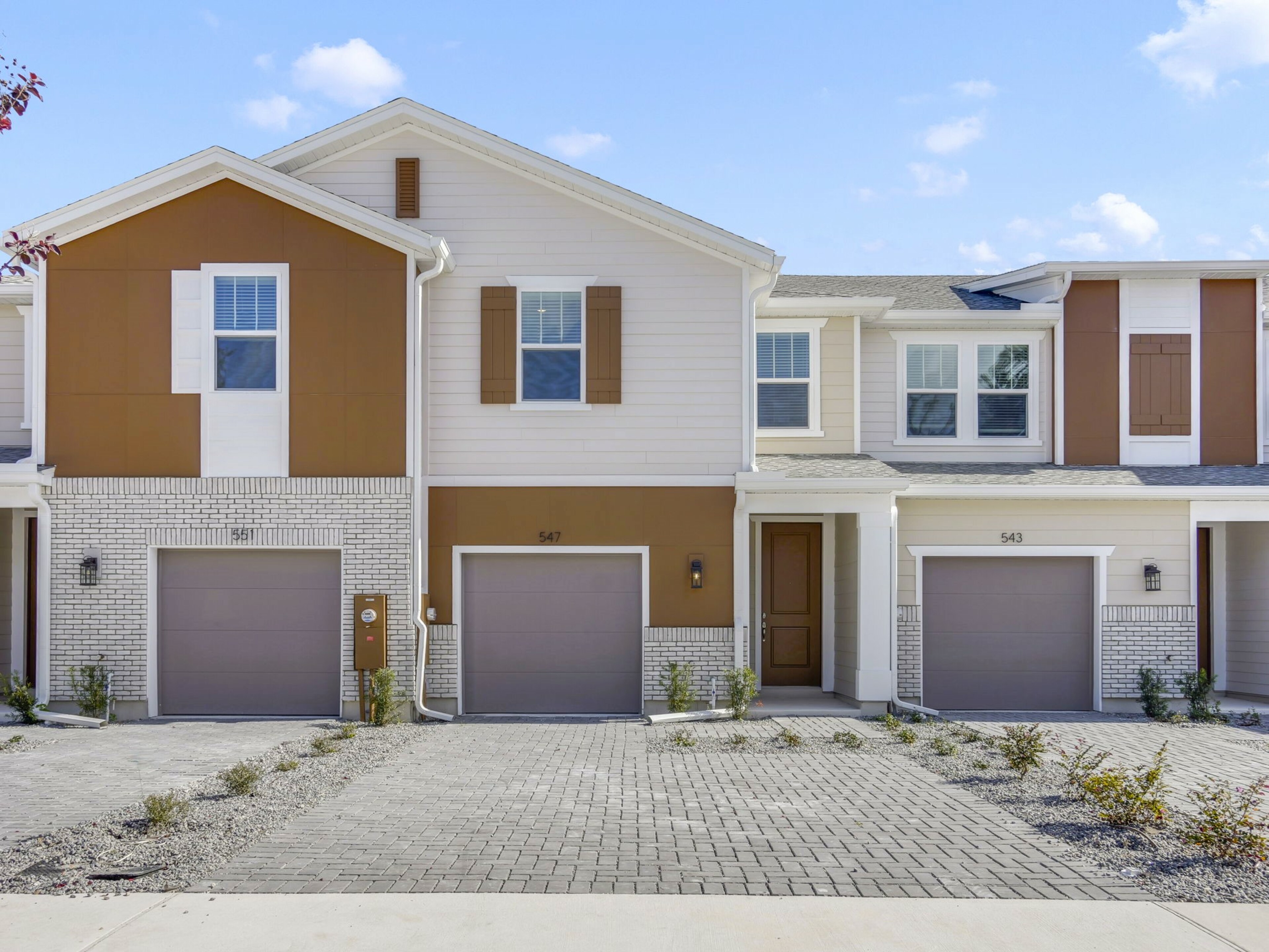 Card image for Magnolia