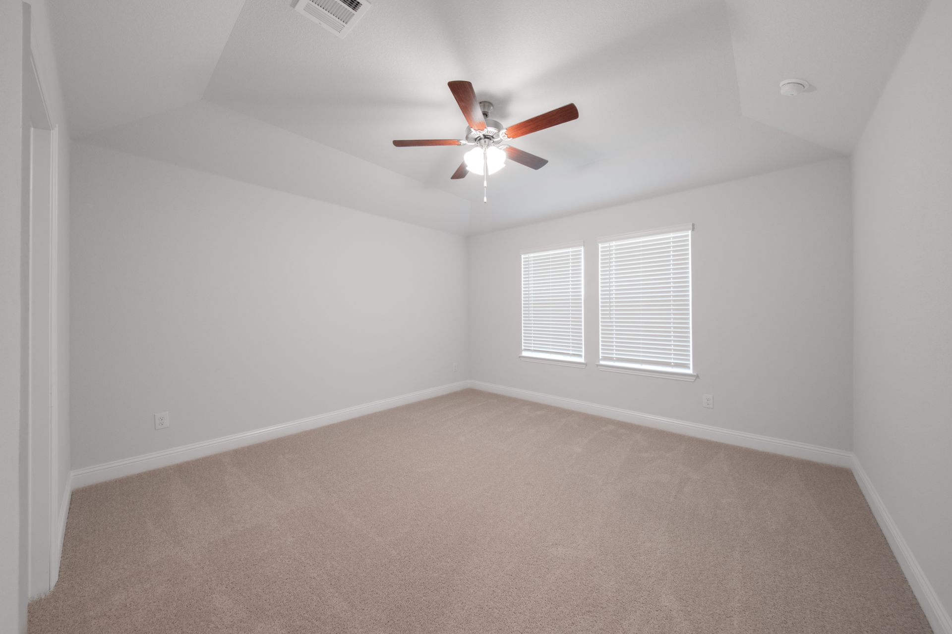 Allegheny Primary Bedroom