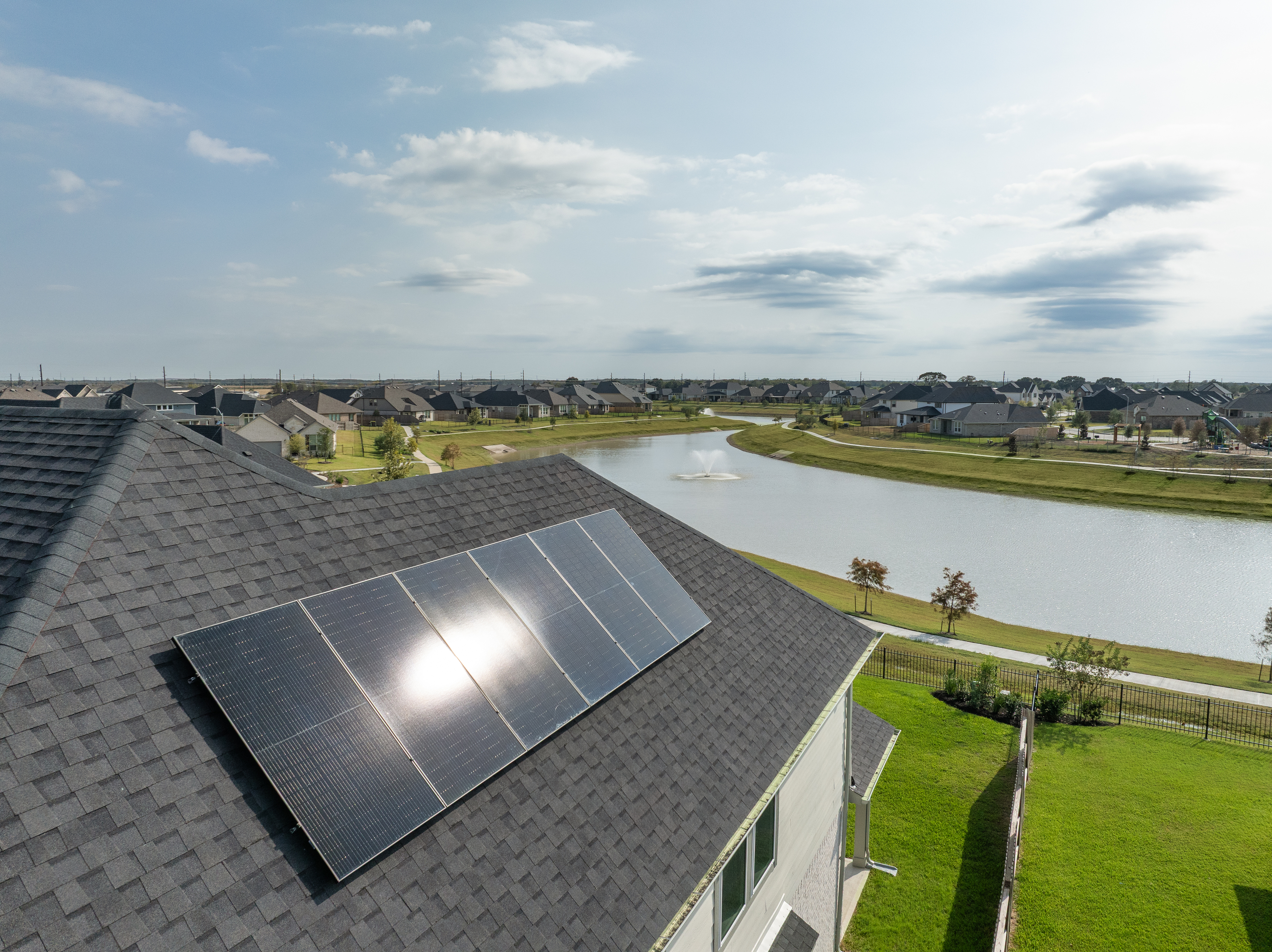 Arabella Solar_HiRes2.jpg