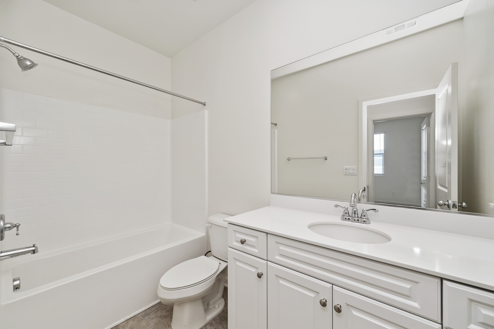 Azalea X Bathroom