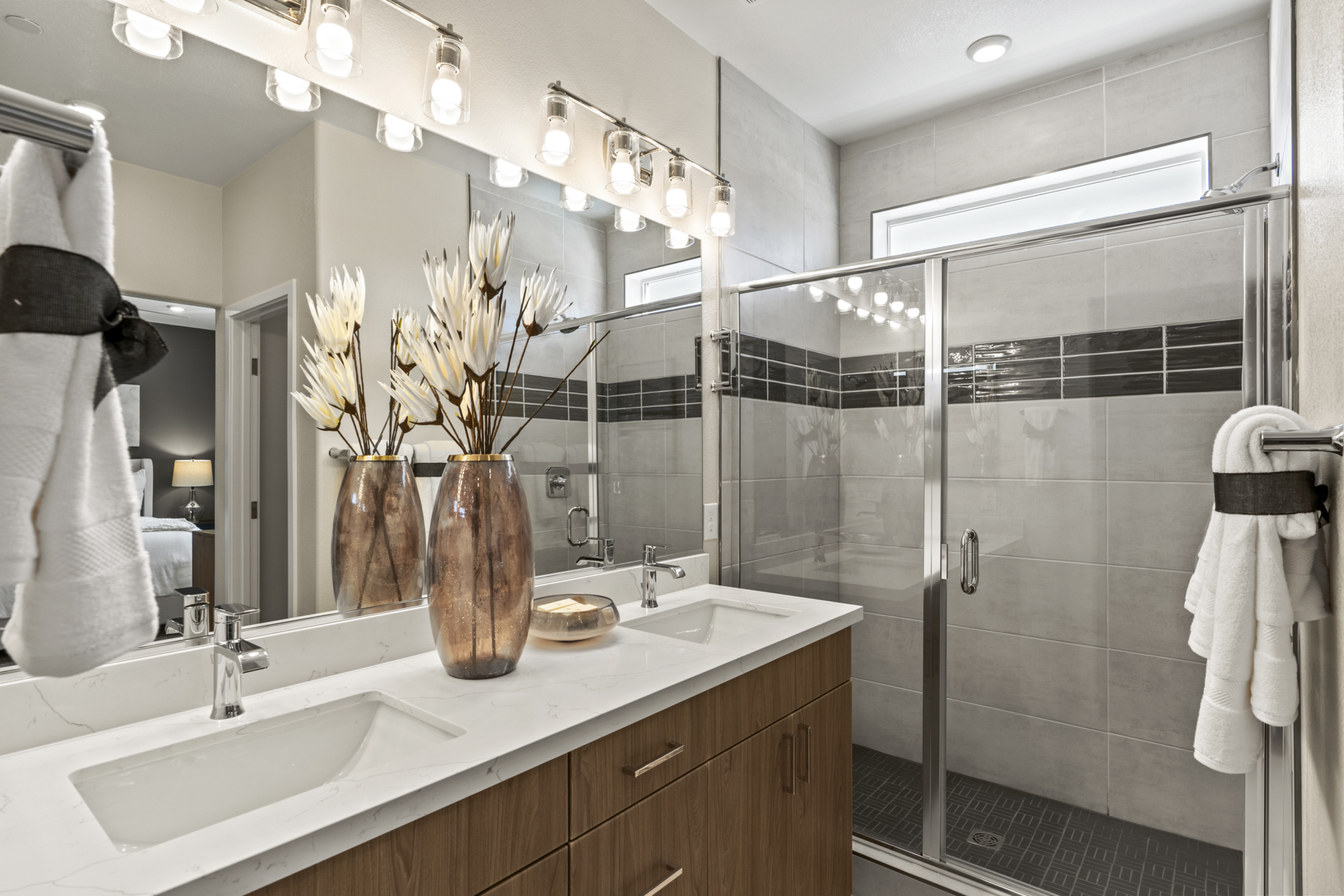 Barclay Primary Bathroom