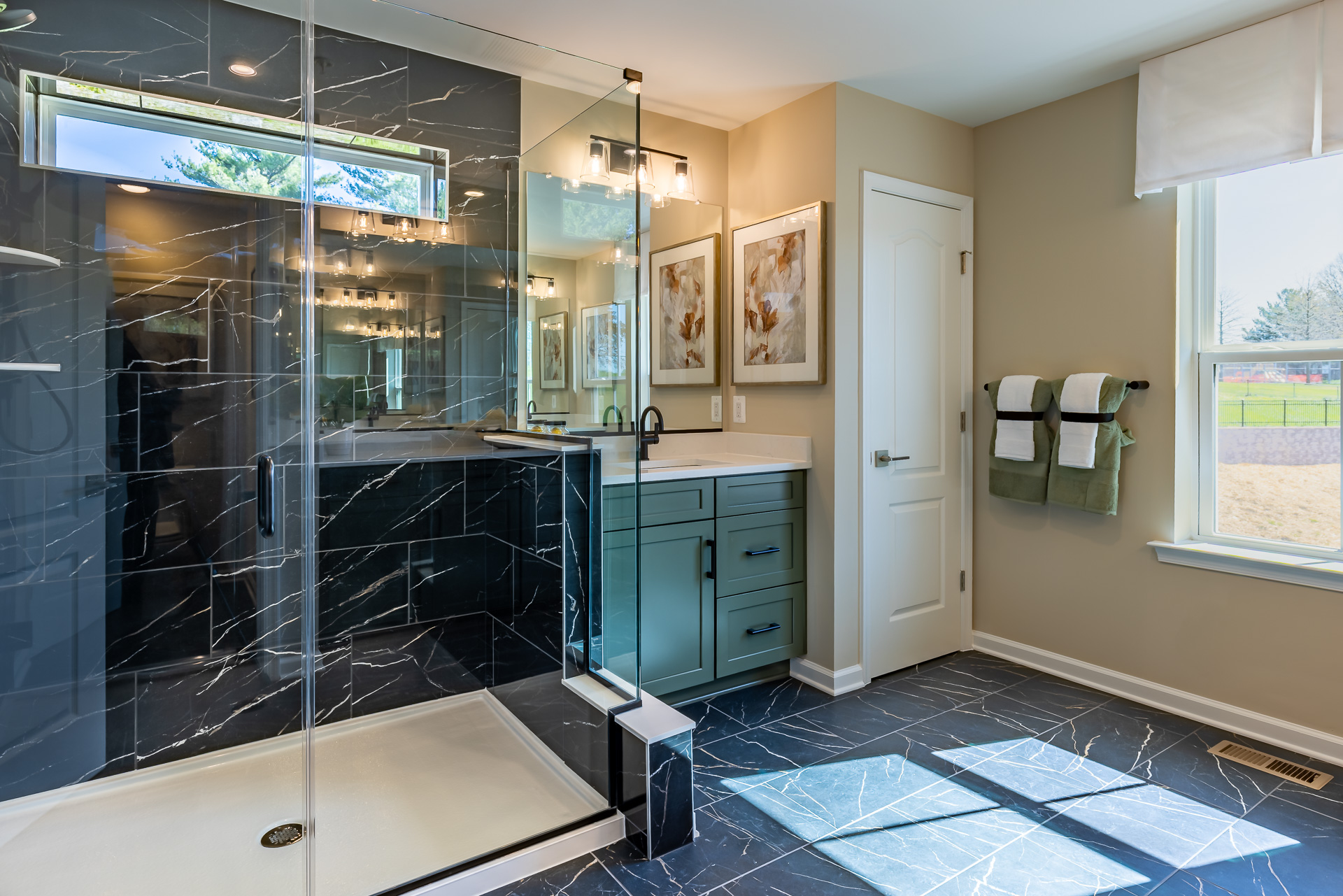 Bayberry Primary Bath