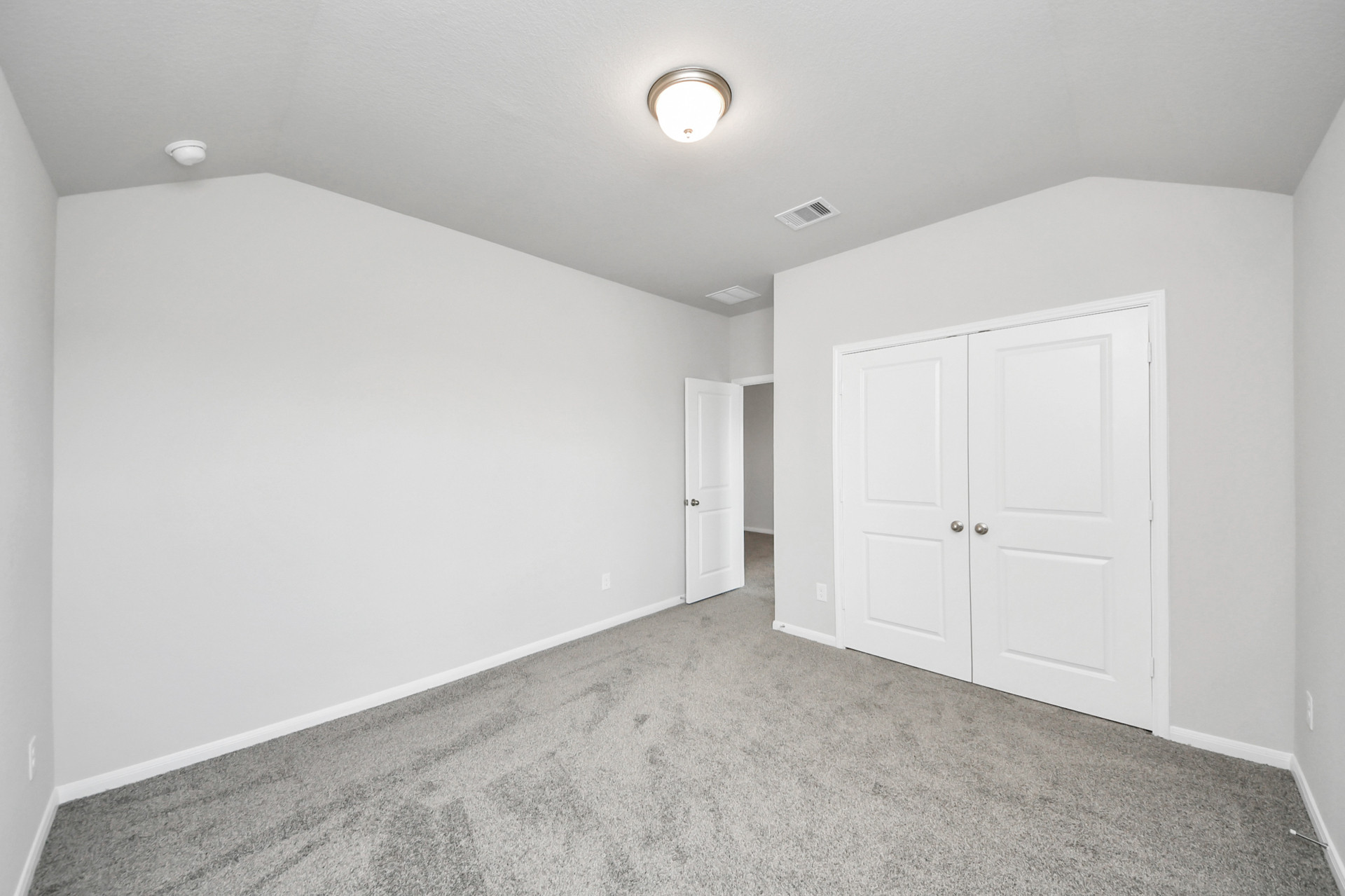 Berkshire Secondary Bedroom