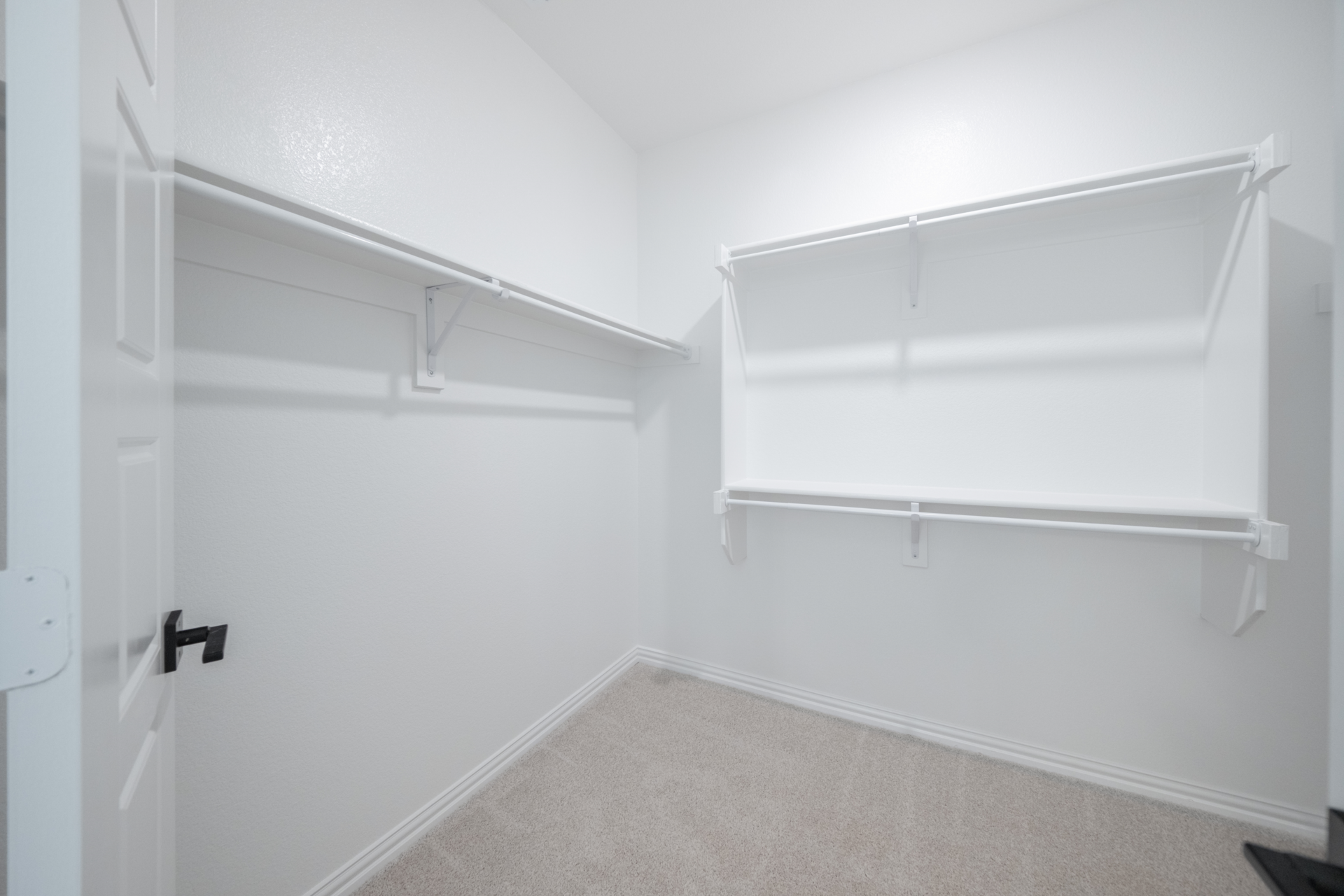 Brazos Primary Bedroom Closet