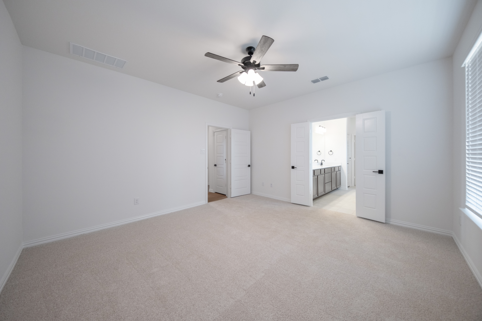 Brazos Primary Bedroom