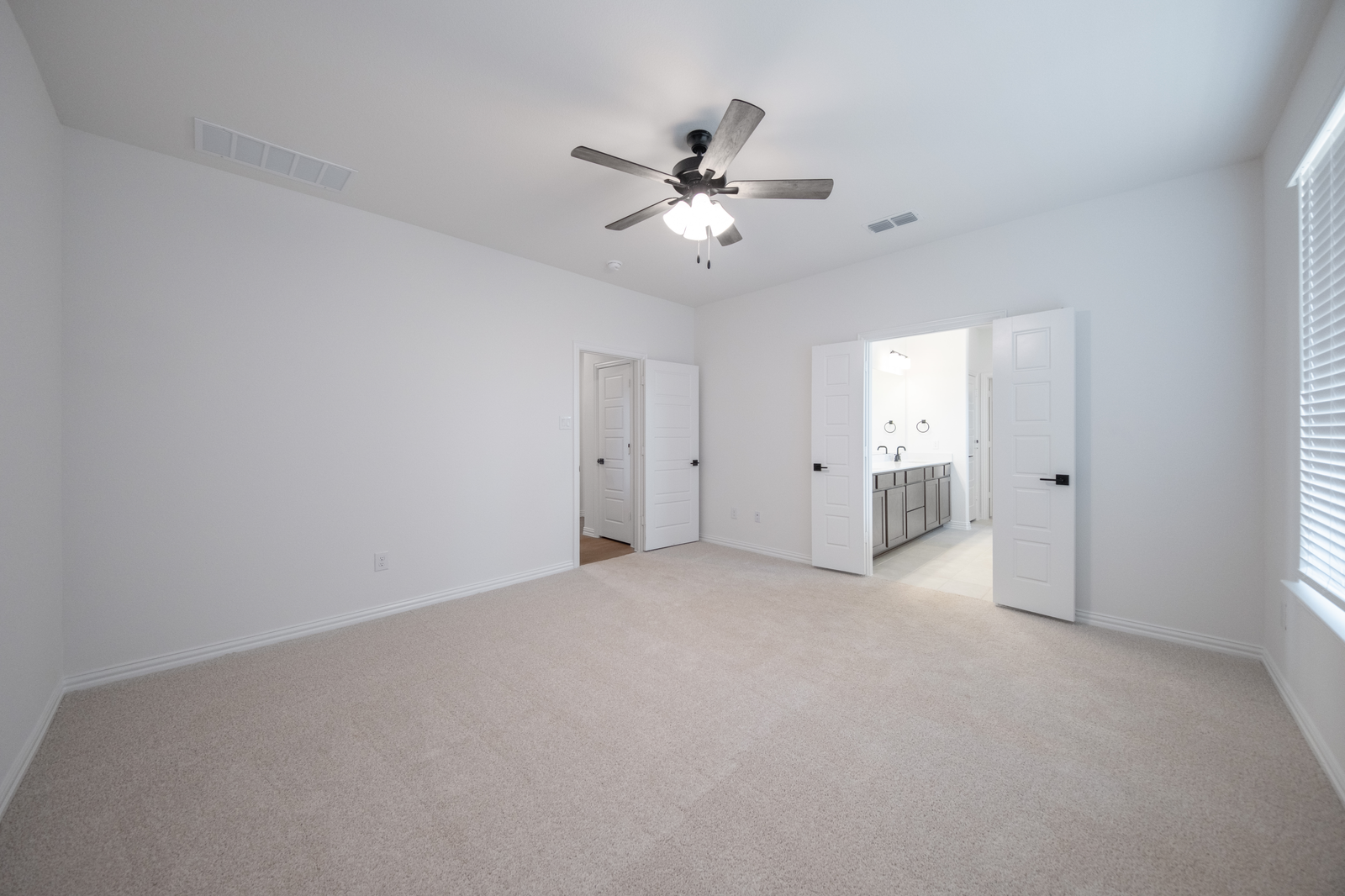 Brazos Primary Bedroom