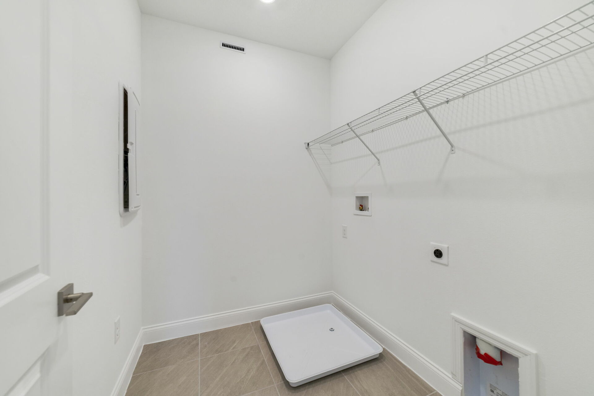 storage with washer and dryer hook up