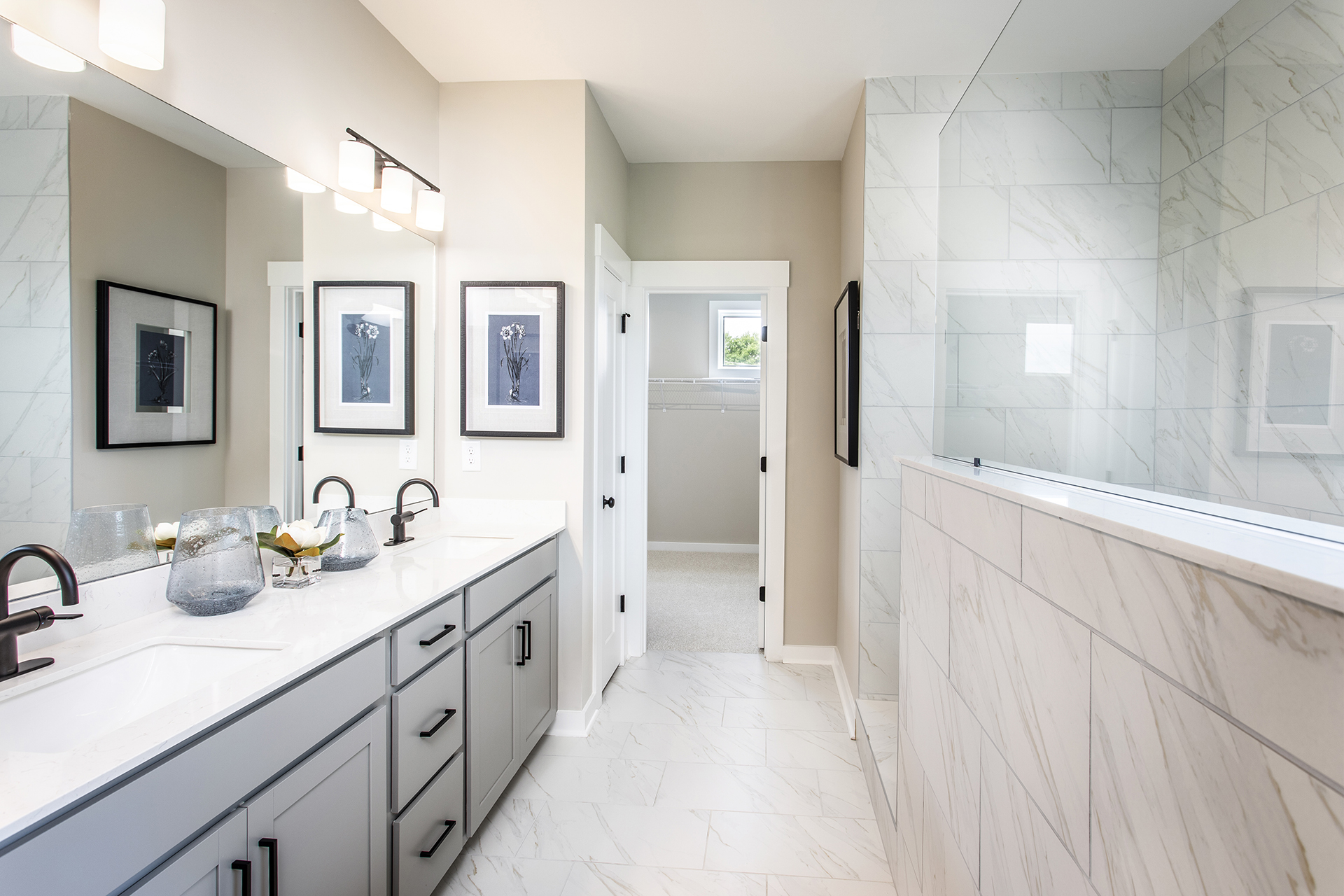 Canton II Primary Bath