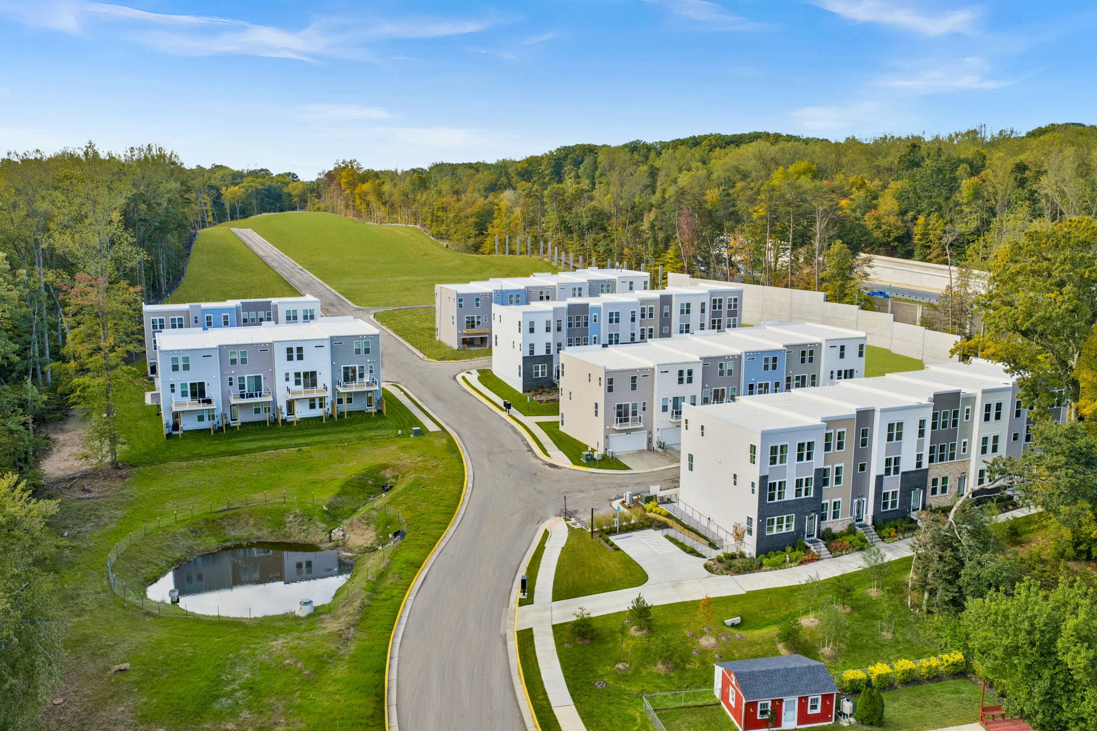 Cascade Landing Aerial 3