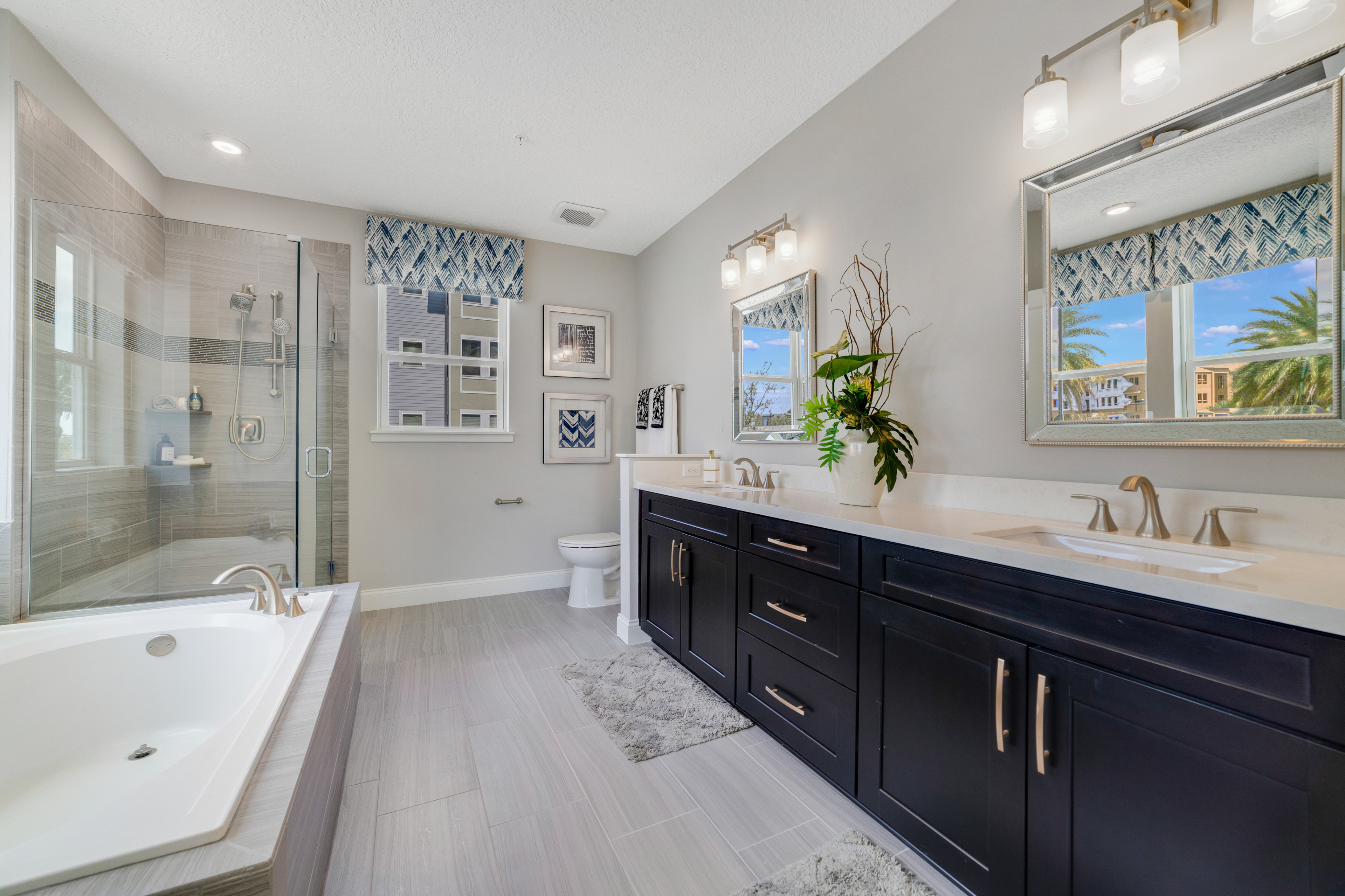 Dogwood Primary Bathroom