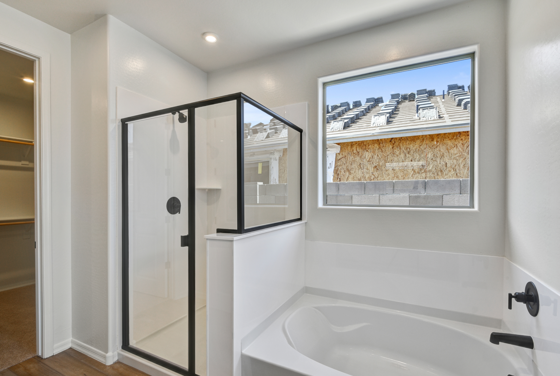 Ellenton Primary Bathroom