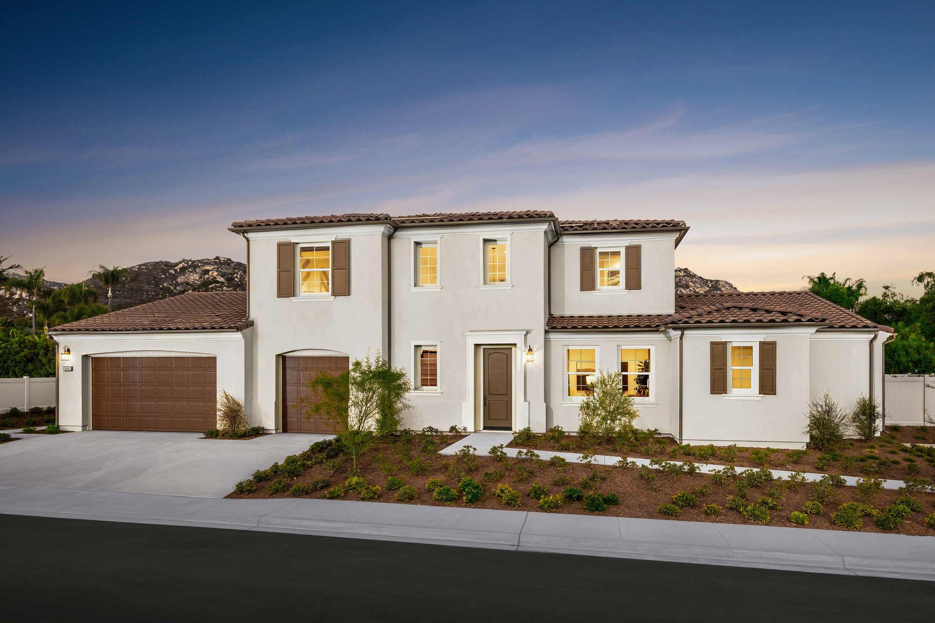 Lakemont Spanish Colonial 2B