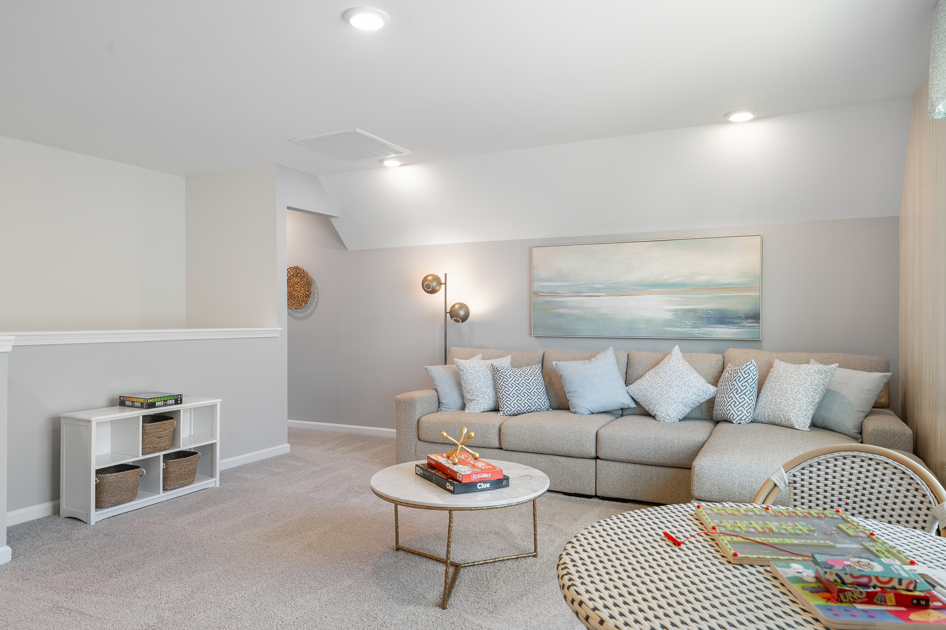 Leyland Bonus Room