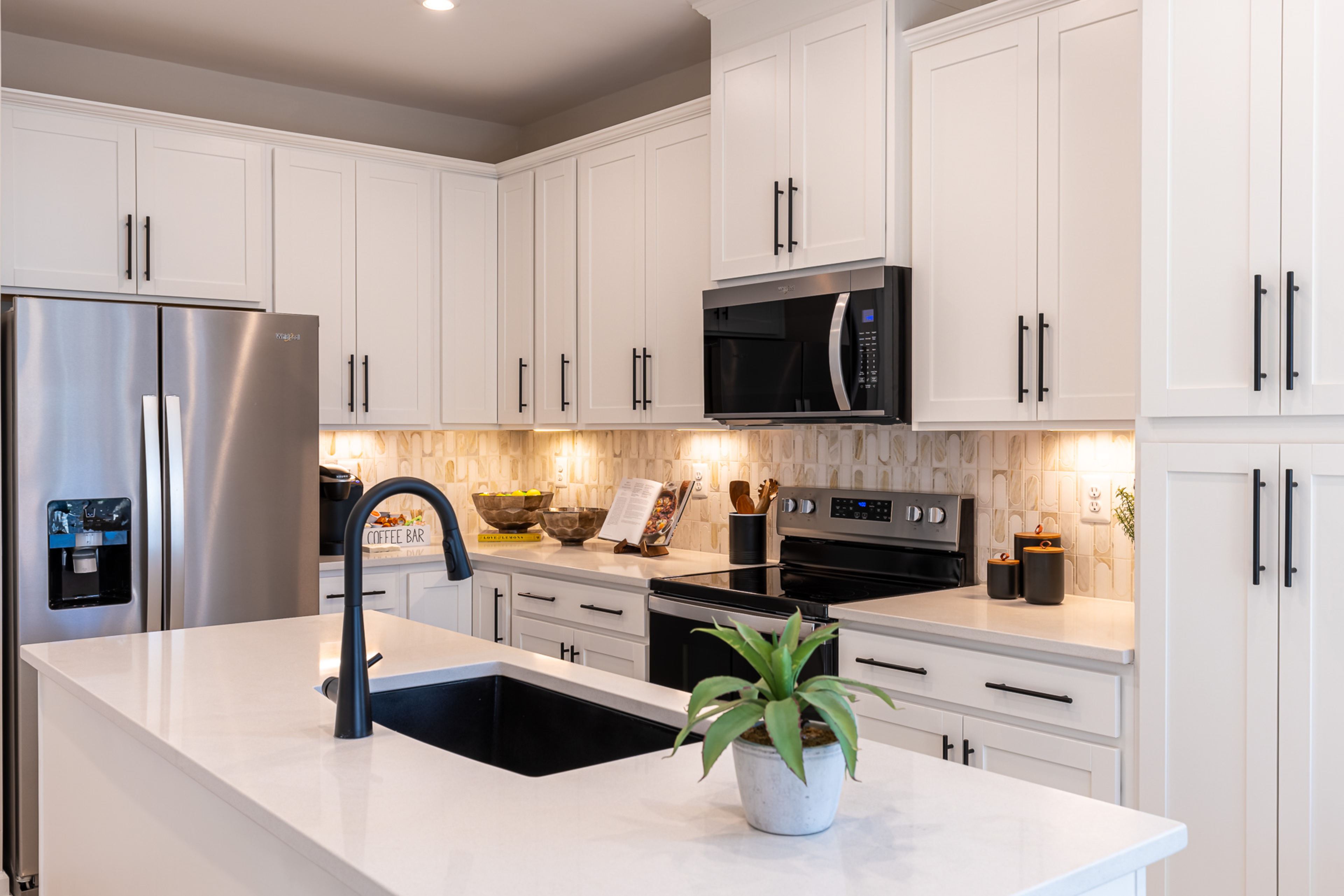 Linganore Zoomed In Kitchen.jpg