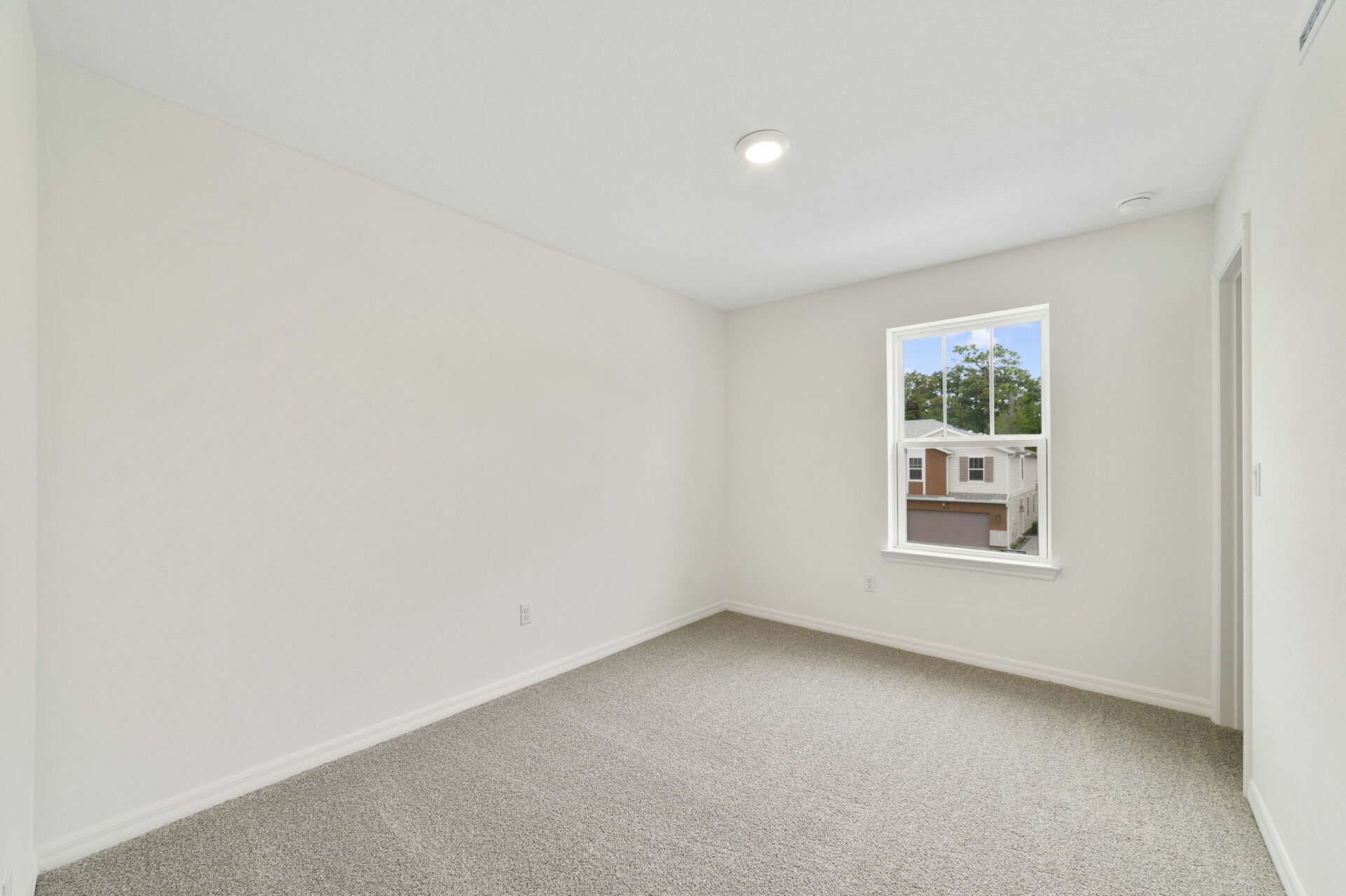 carpet throughout and single window and single closet