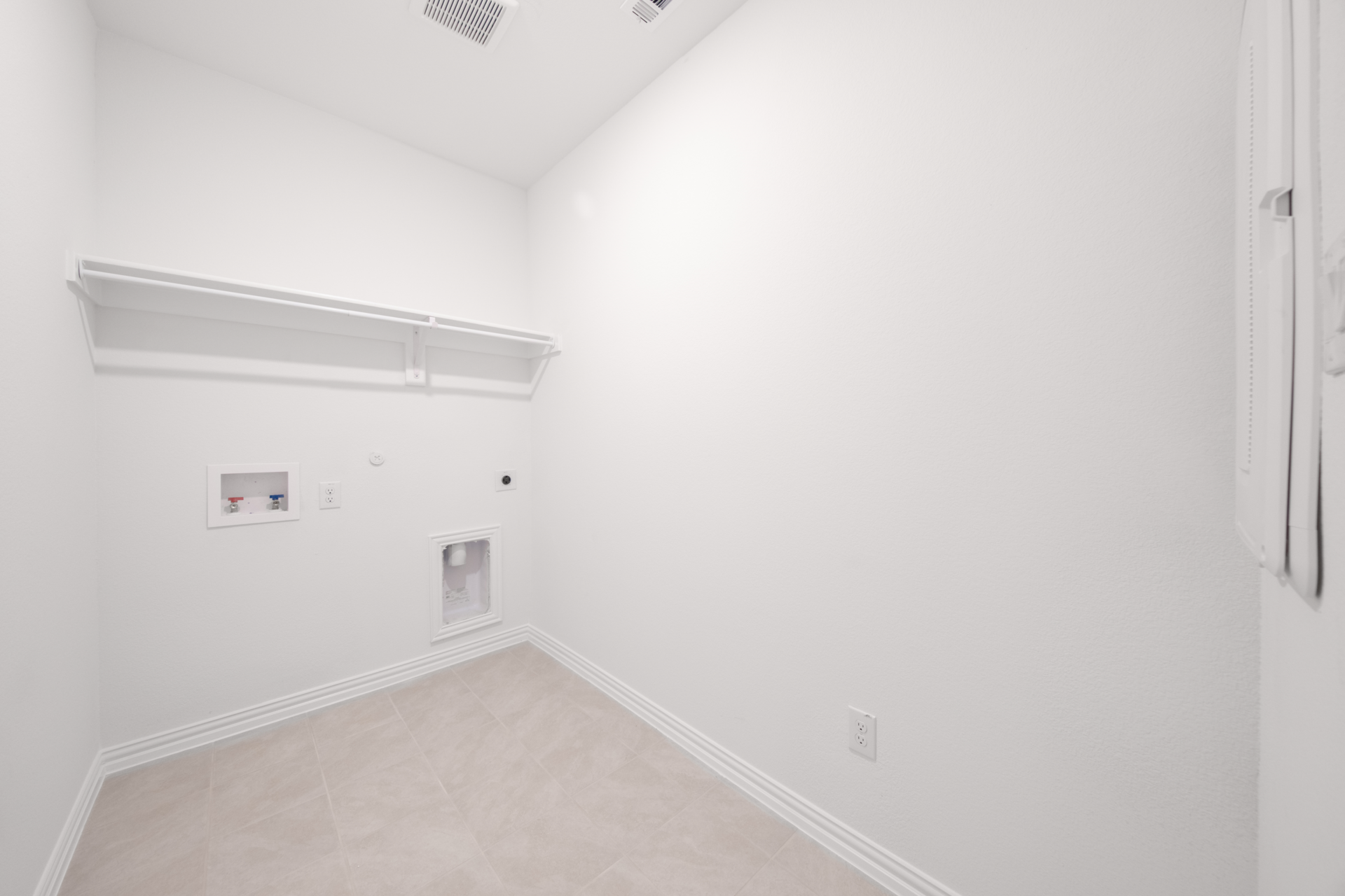 Meridian Laundry Room