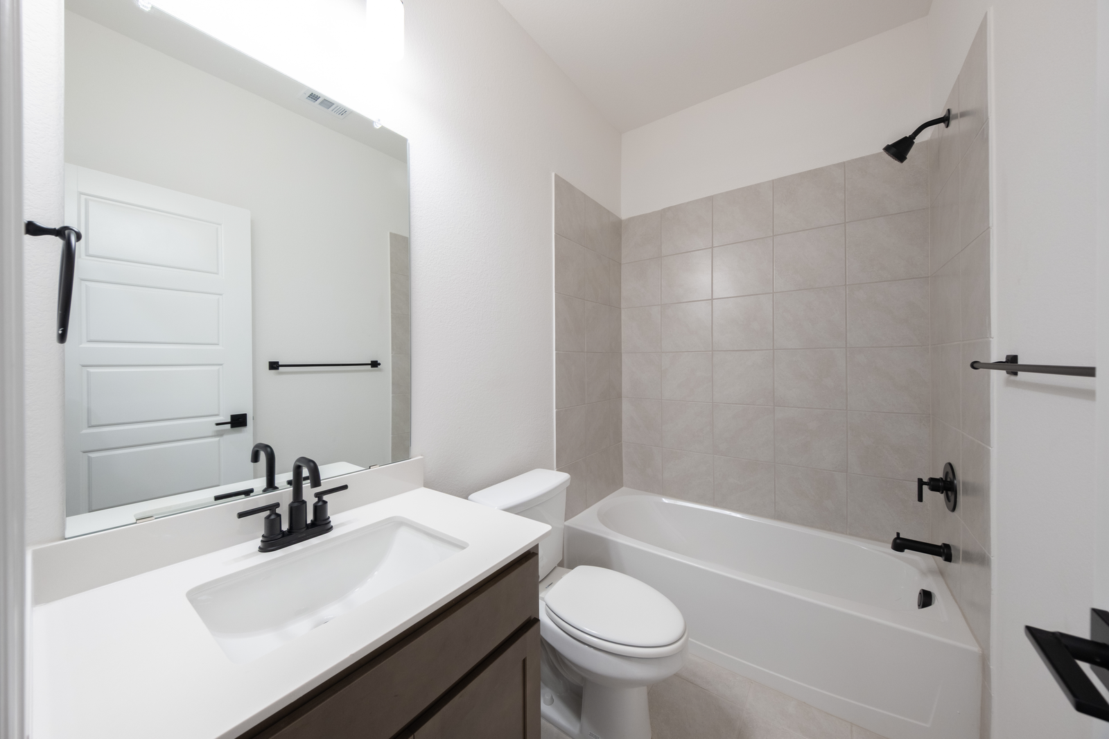 Meridian Bathroom 2