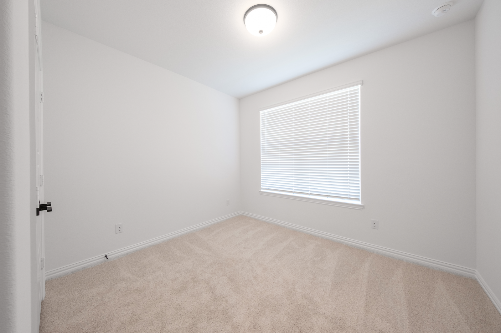 Meridian Bedroom 2