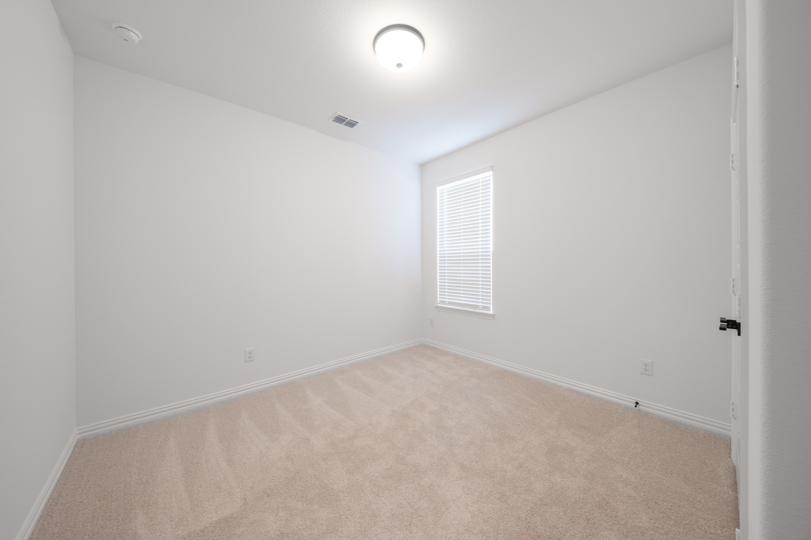 Meridian Bedroom 3