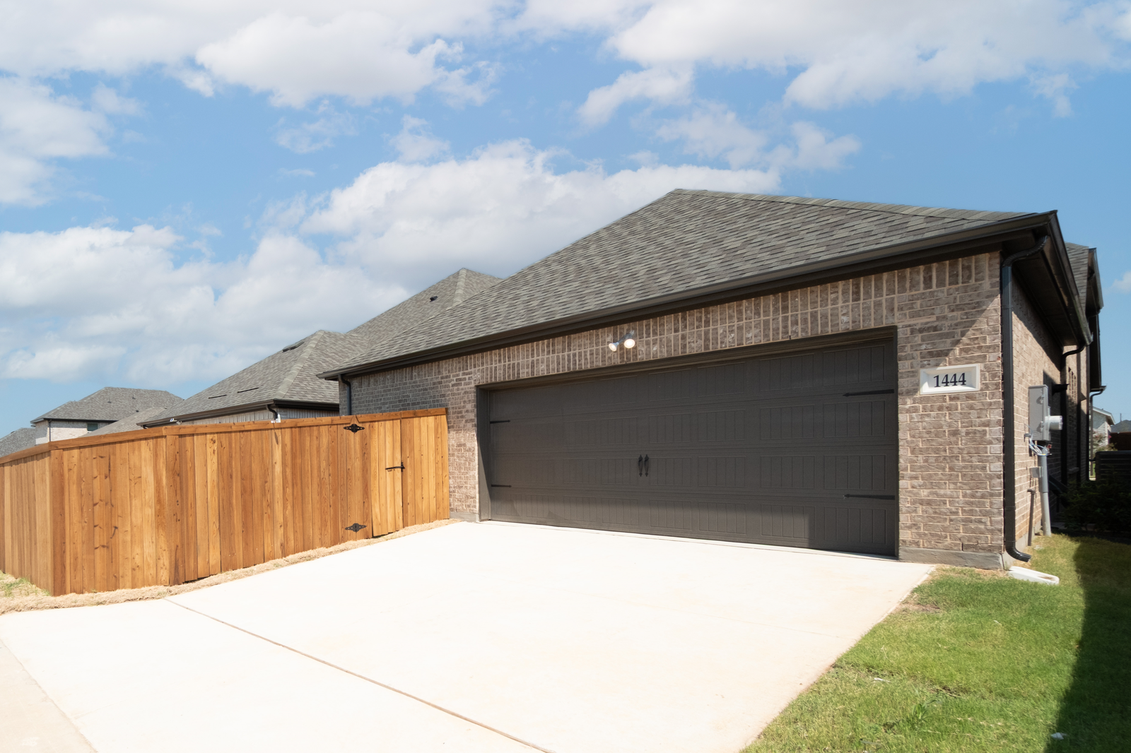 Meridian Garage
