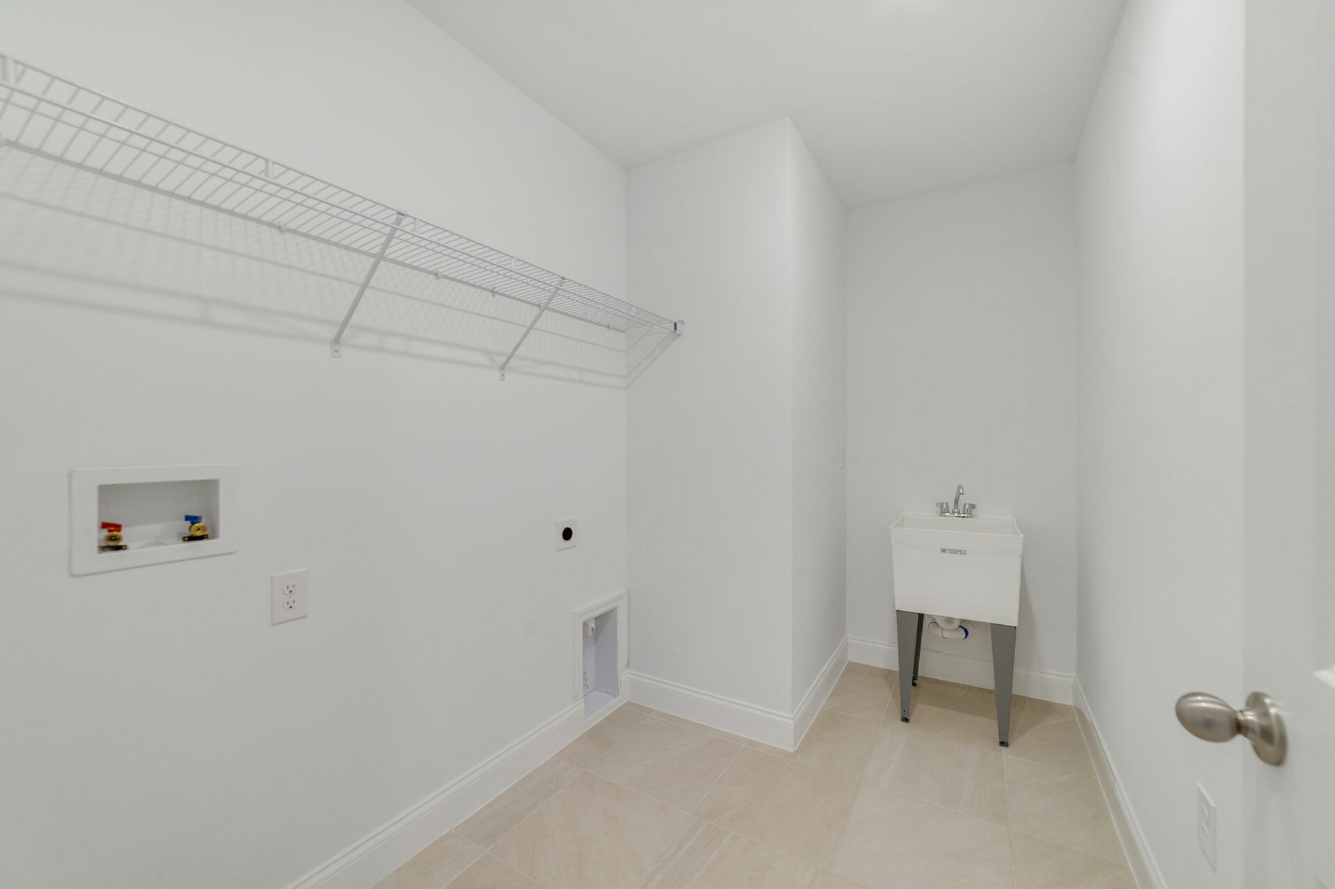 storage and overside sink