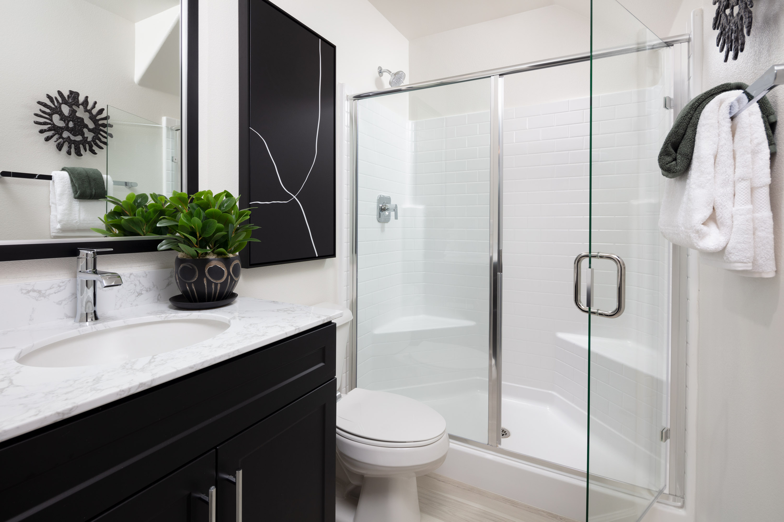 Peony Secondary Bathroom