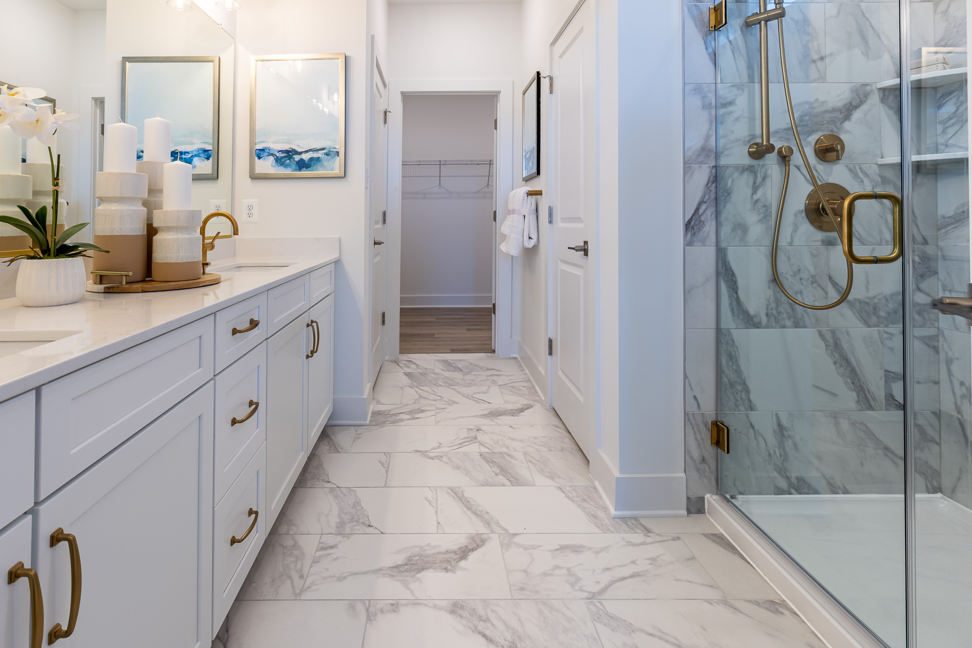 primary bath with dual vanities