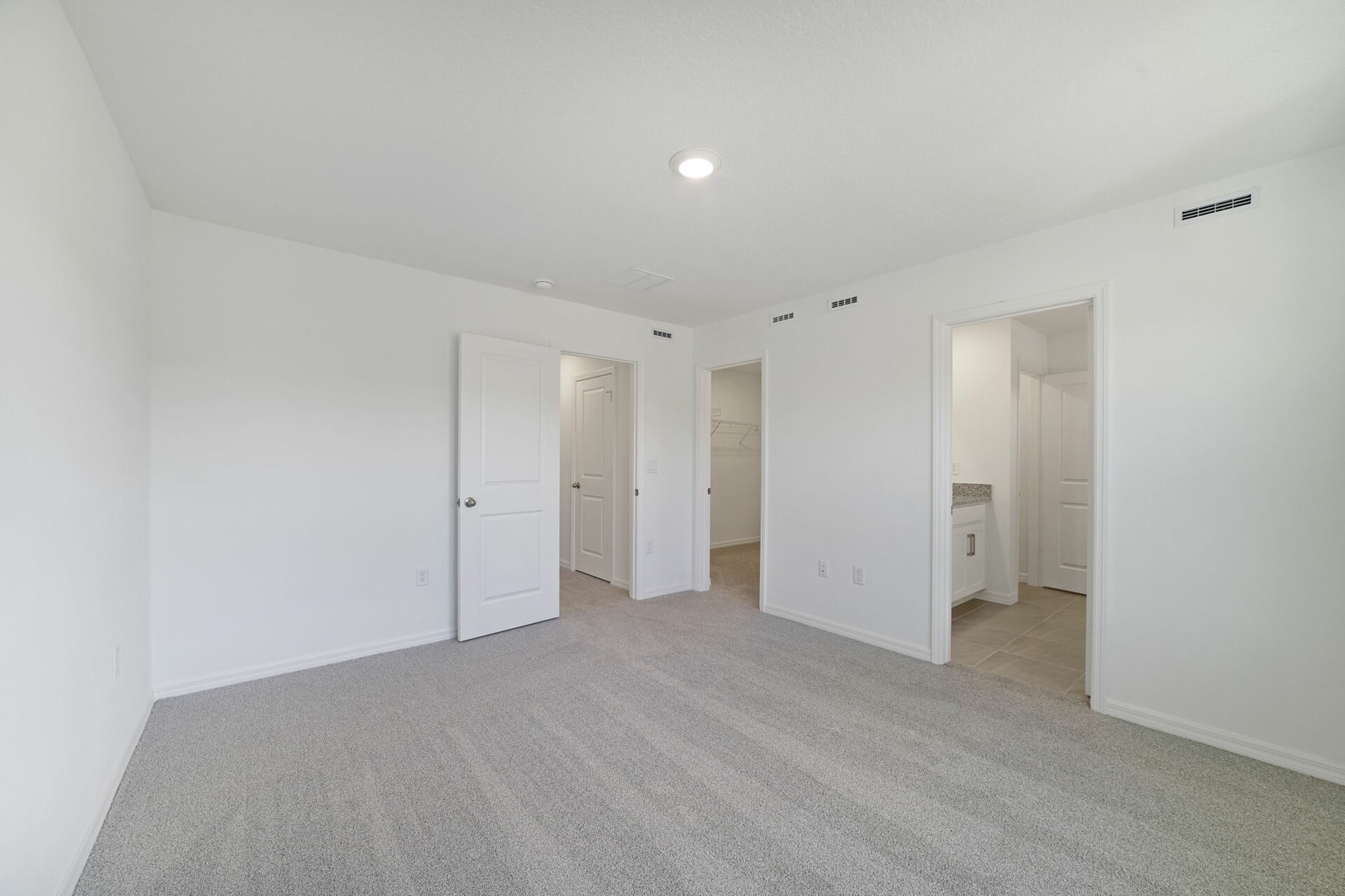 carpet throughout and large double window