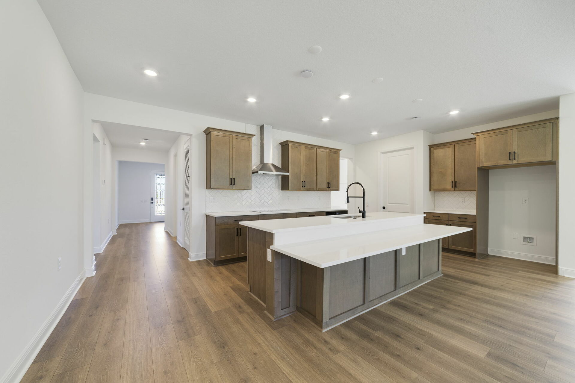 center island with walk-in pantry