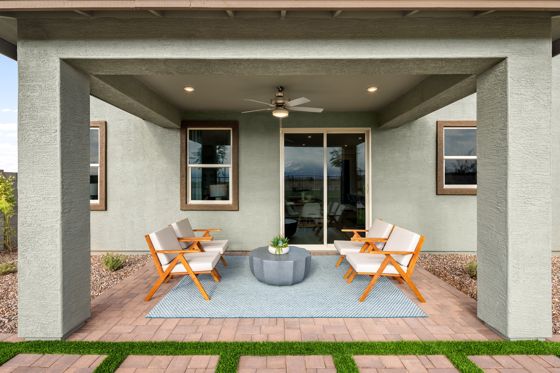 covered patio with outdoor furniture
