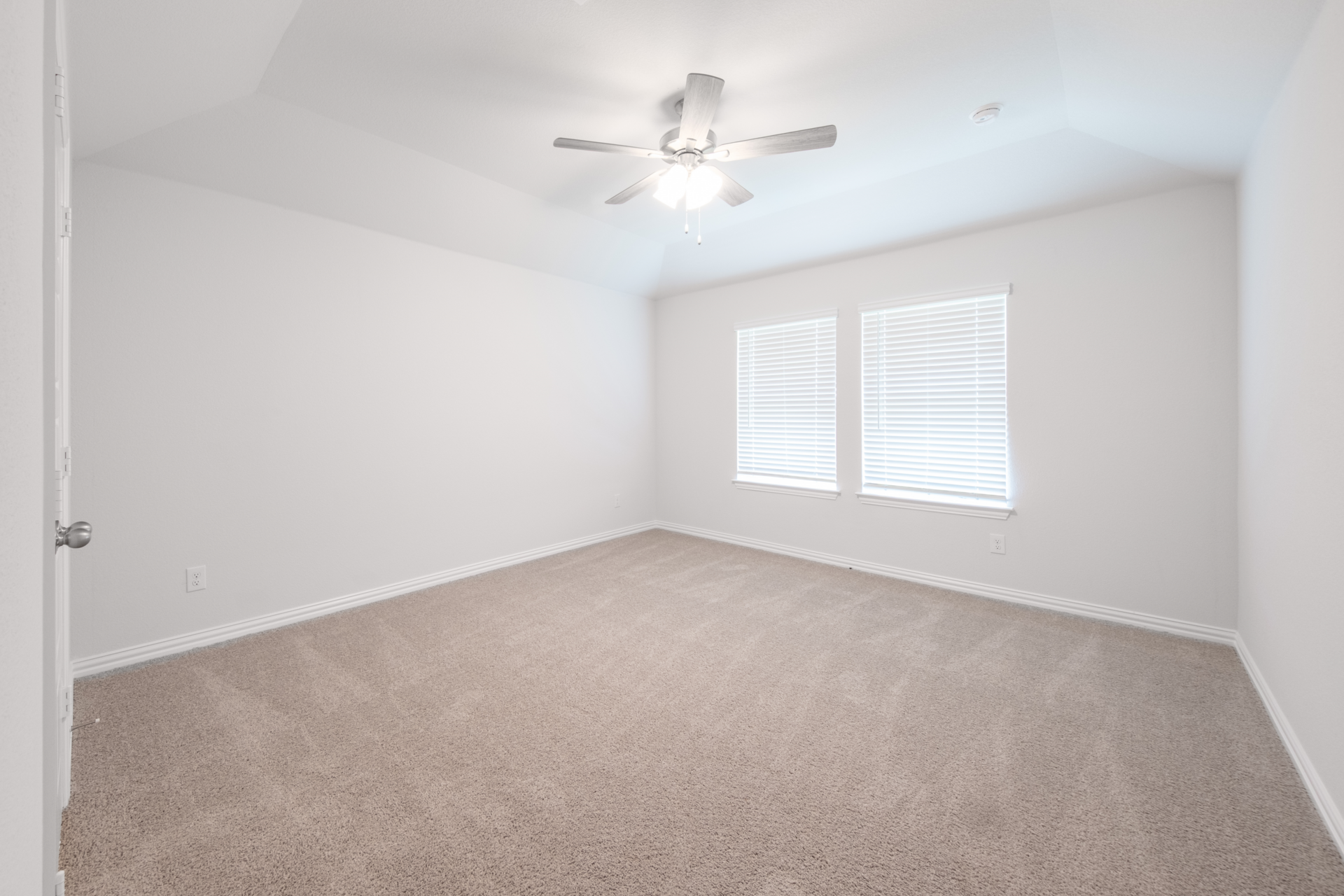 Sierra Primary Bedroom