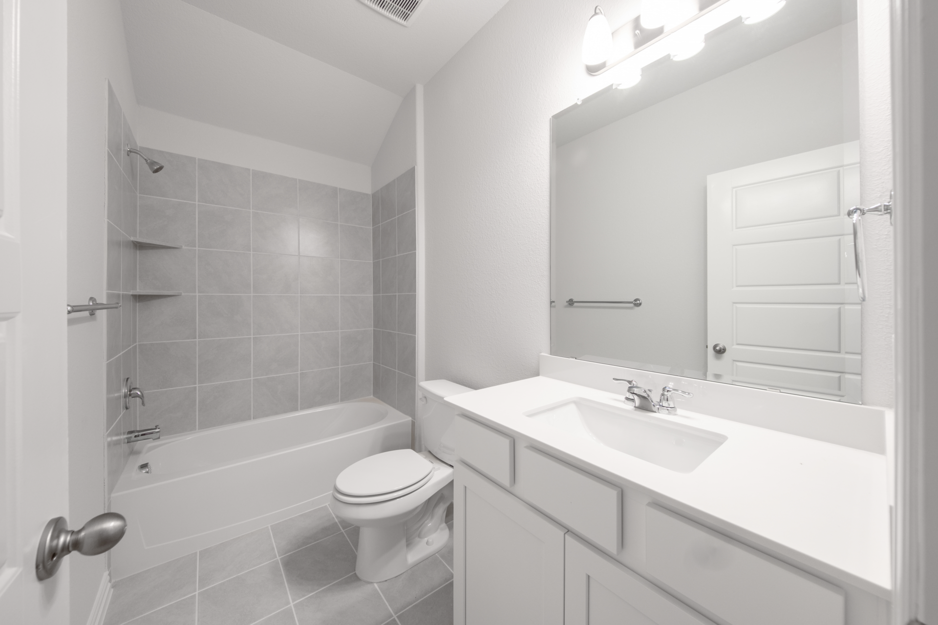 Sierra Secondary Bathroom