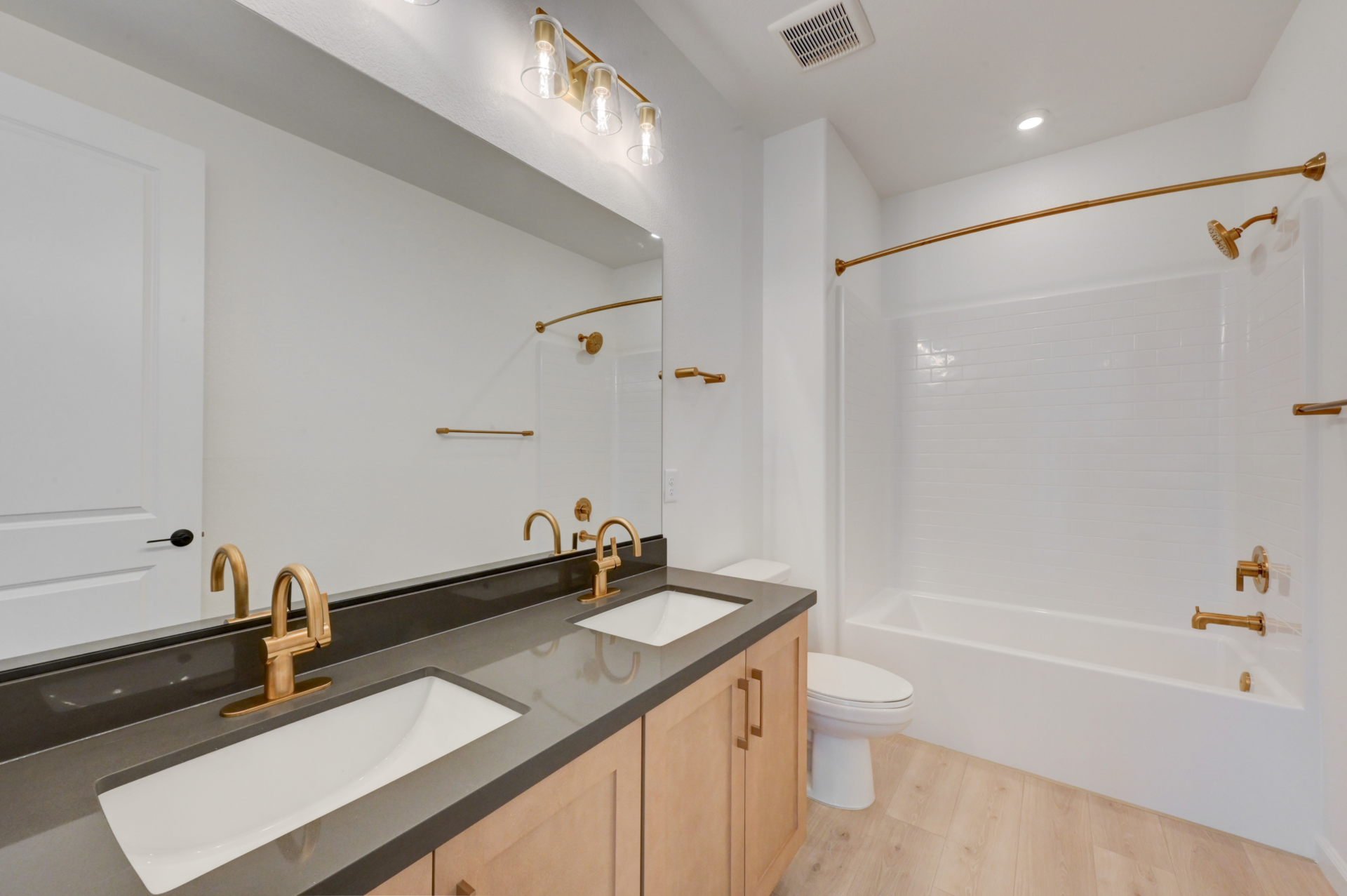 Somerset Secondary Bathroom