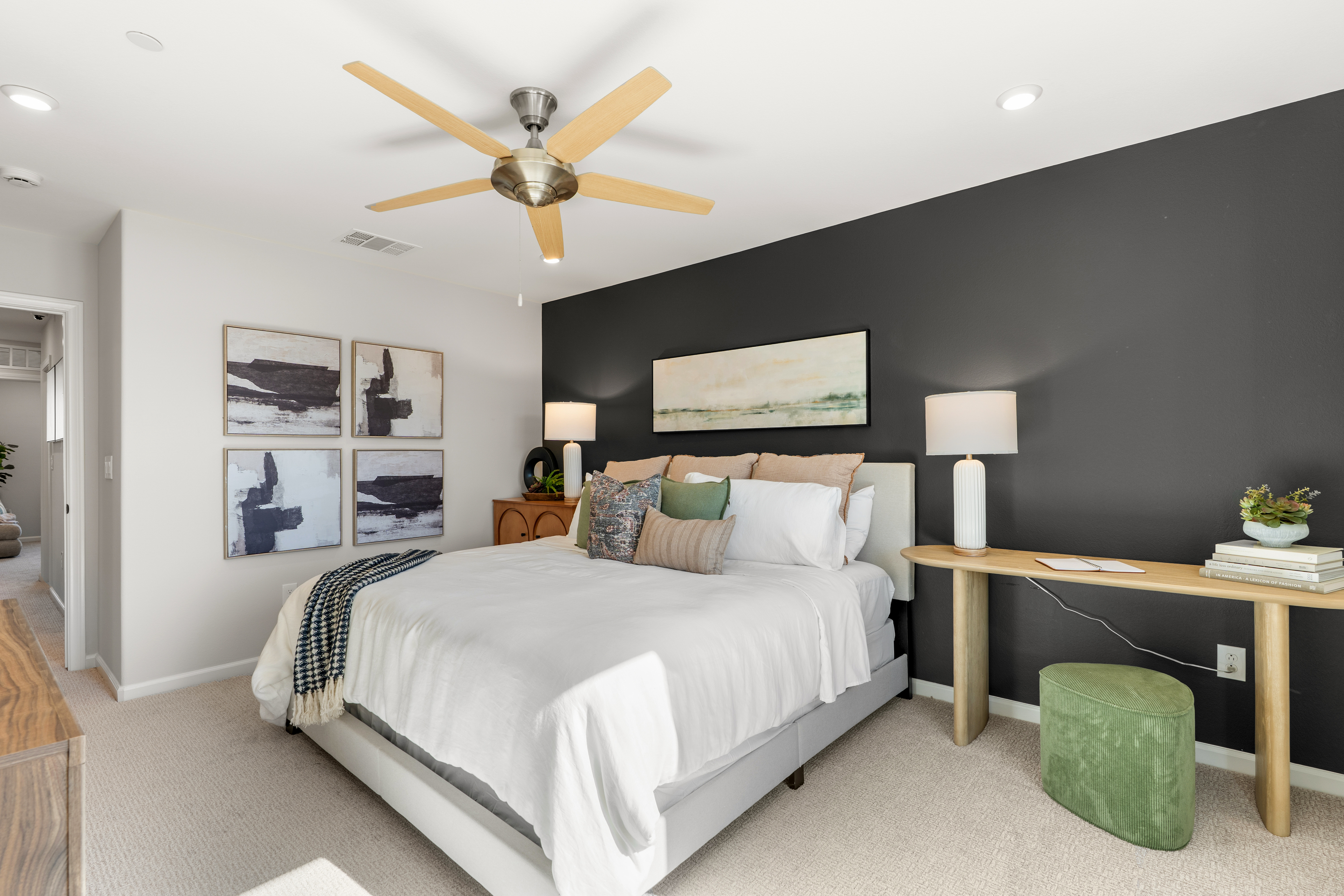 Albany Primary Bedroom