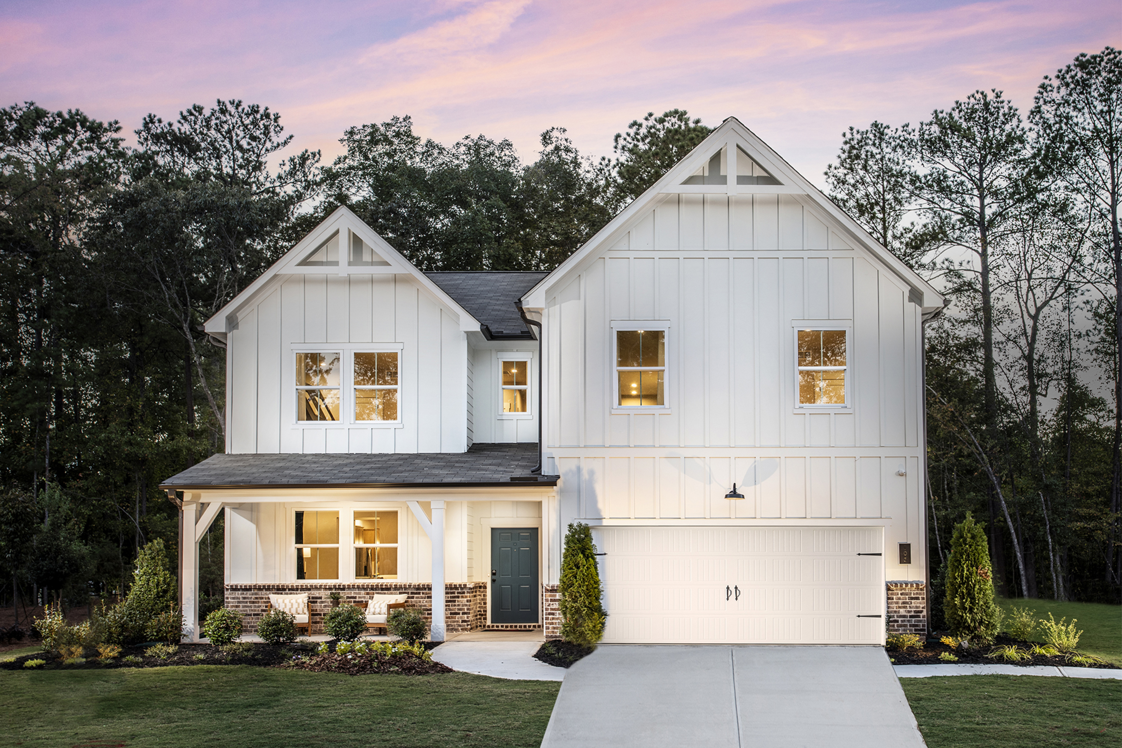 Tifton II Farmhouse Exterior