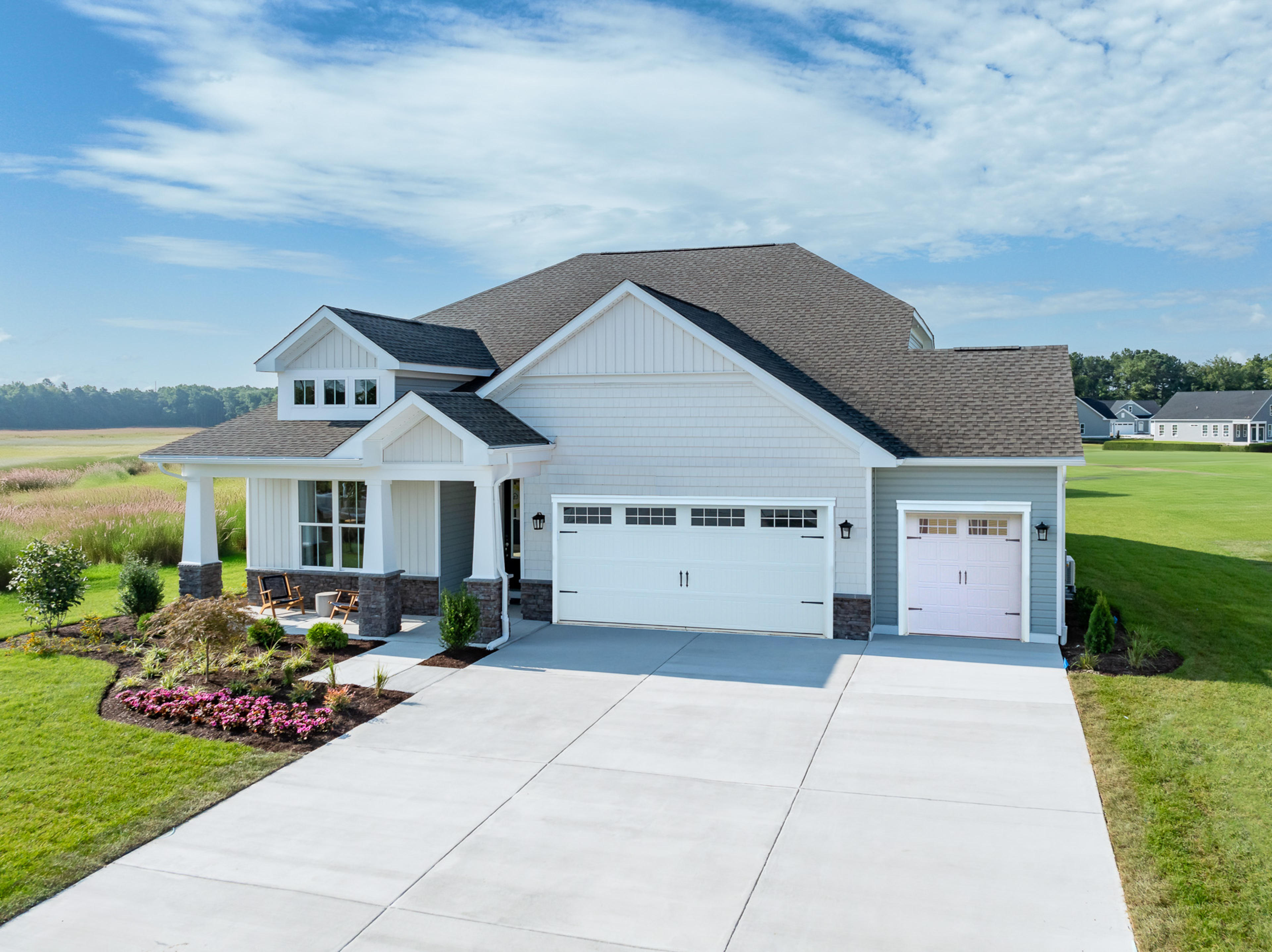 Tyndall Arts & Crafts L Exterior