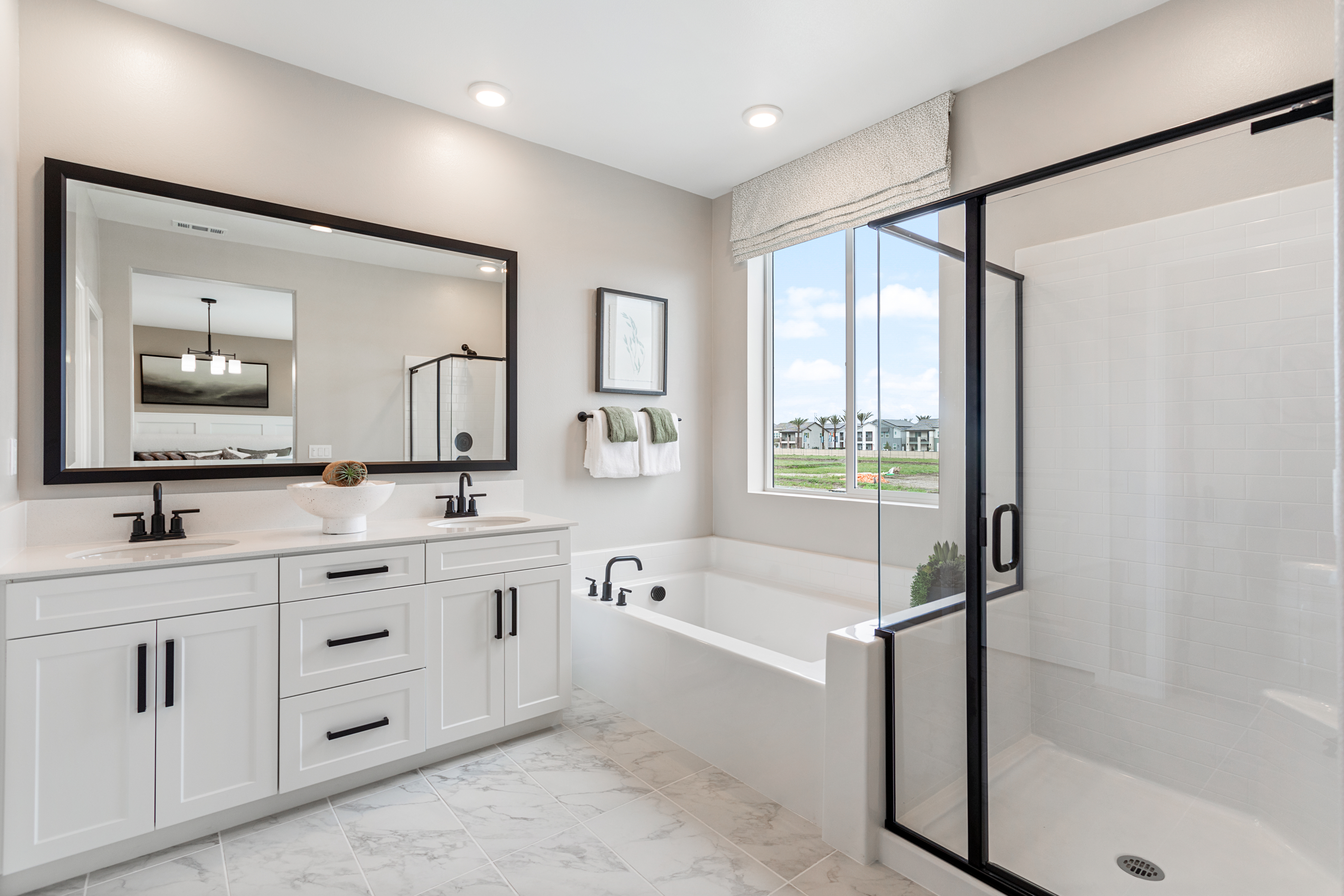 Willow Primary Bathroom